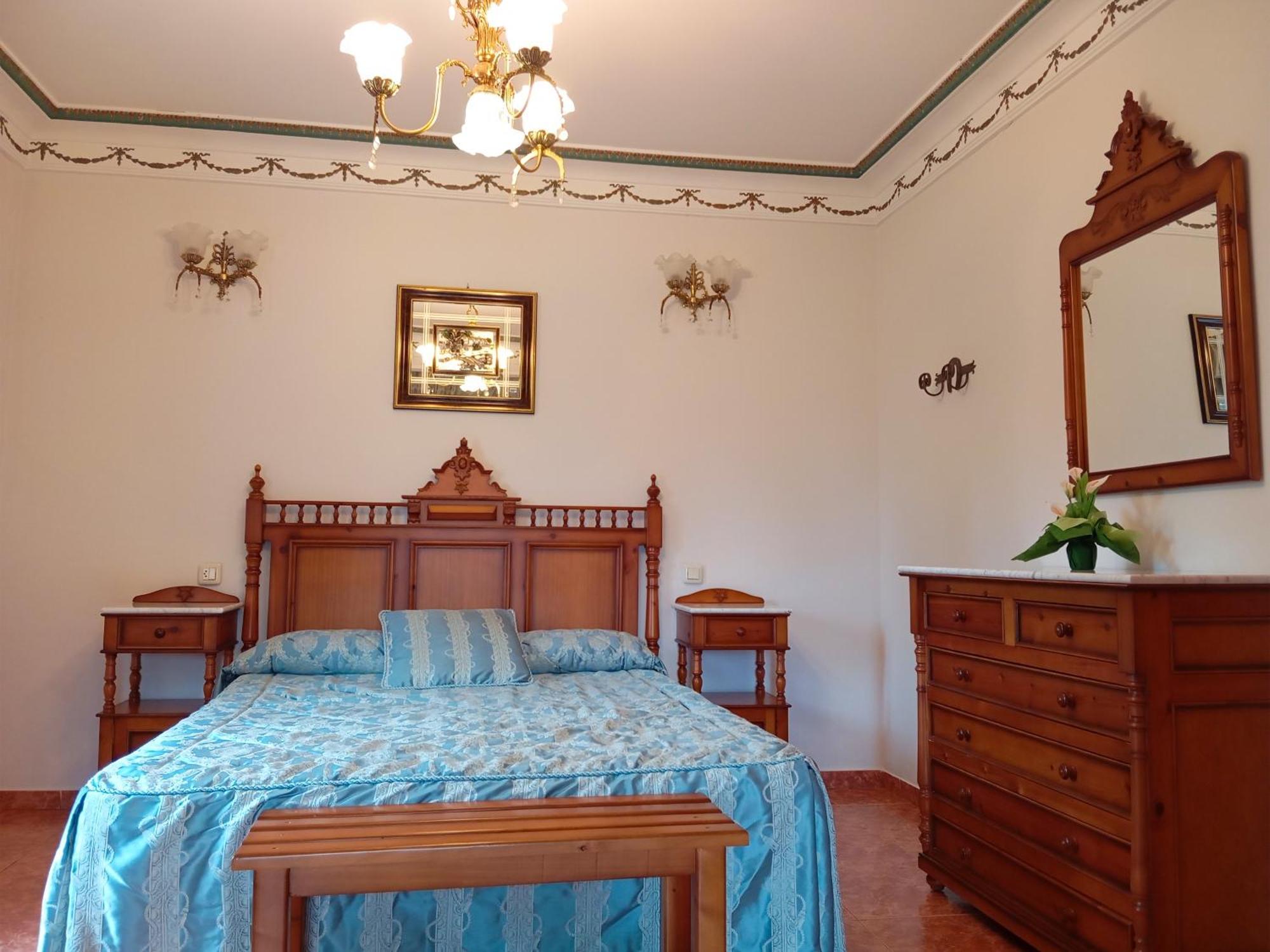 Hotel La Rueda 3000 Мора-де-Рубьелос Экстерьер фото
